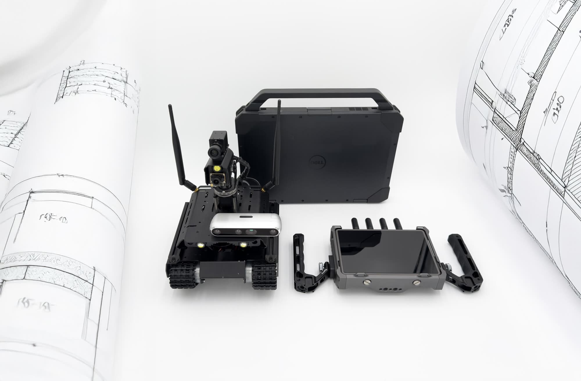 RC Kettenfahrzeug mit thermal kameras, schwenkbarem arm, kontroll einheit, diplay